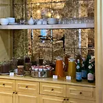Enzo Hotel