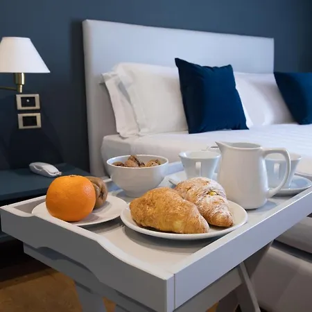 Hotel Enzo 4*