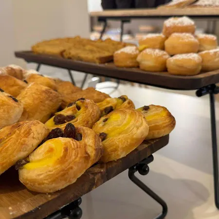 Enzo فندق بورتو ريكاناتي