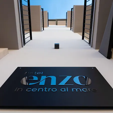 Enzo Hotel 4*