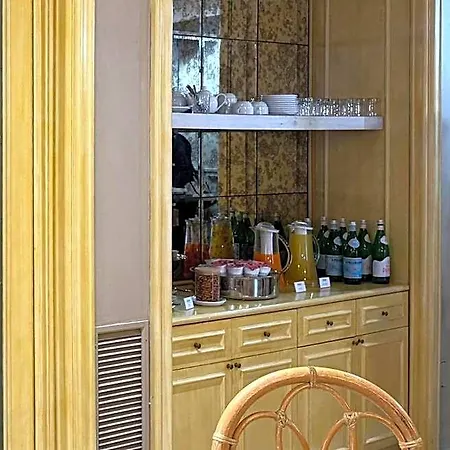 Hotel Enzo 4*